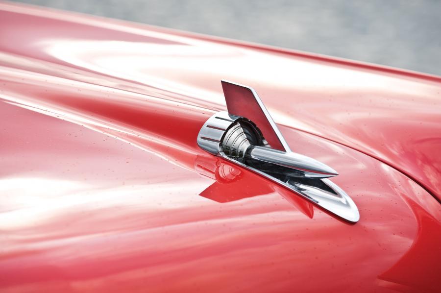  Chevrolet Bel Air Fuel Injected Convertible 1957 года  (фото 8 из 52)